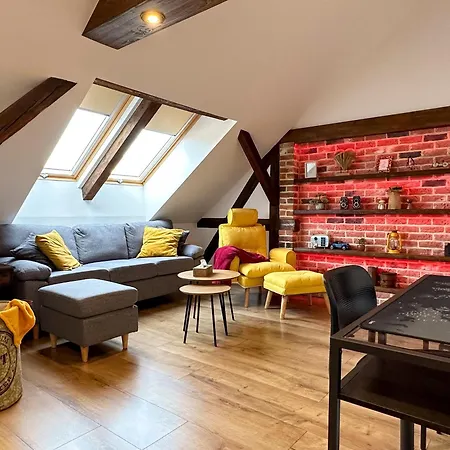 Apartman Maja Premium Loft In Historical Center